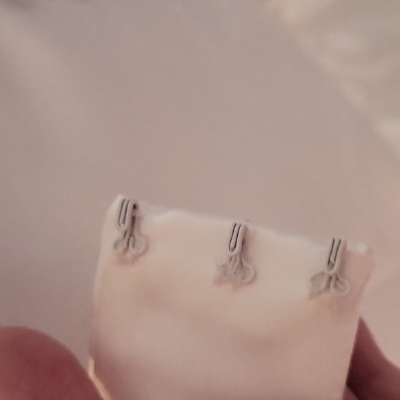 Size 12 Faviana Wedding Dress - Make Offer - Picture 6 of 15